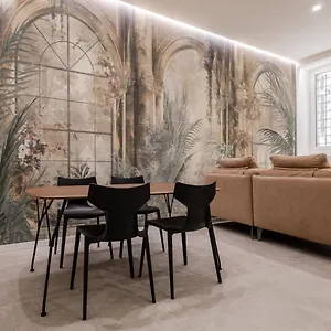 https://apt-gallienus-superior.hotelinveneto.com