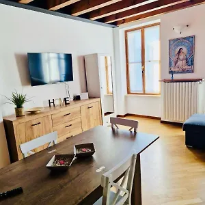 https://casa-linda.hotelinveneto.com